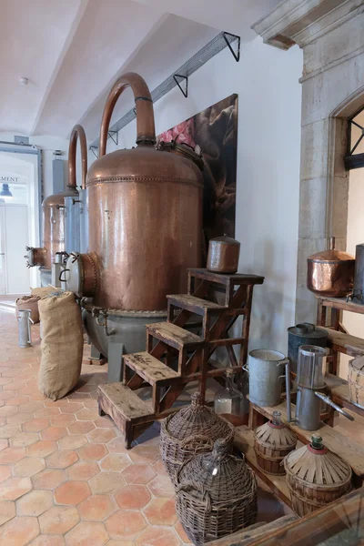 Ancient distiller for the production of perfume