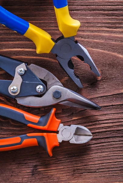 Pliers nippers and wire-cutter