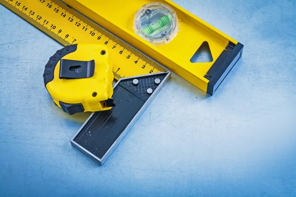 Yellow instruments of measurement