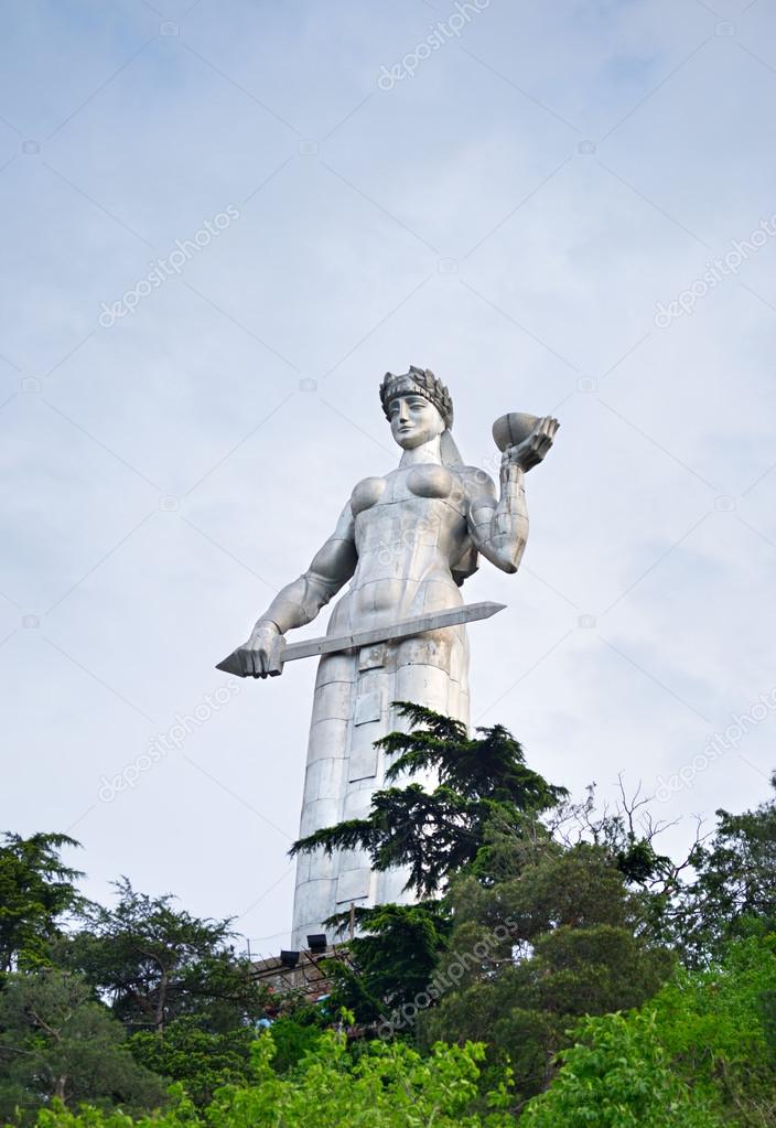 http://ko.depositphotos.com/74160981/stock-photo-statue-of-mother-georgia-tbilisi.html 어머니 그루지야, 트빌리시의 동상 — 스톡 사진 © joyfull #74160981