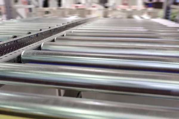 Automatic packing conveyor