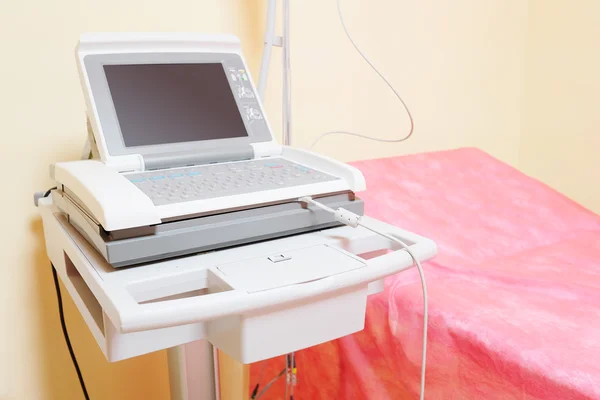 Ultrasound apparatus in room