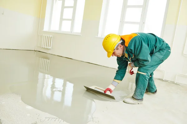 Flooring works with self-levelling mortar