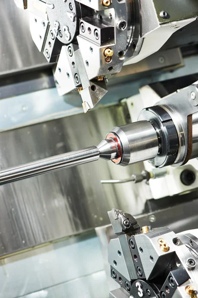 Metal turning process on machine tool