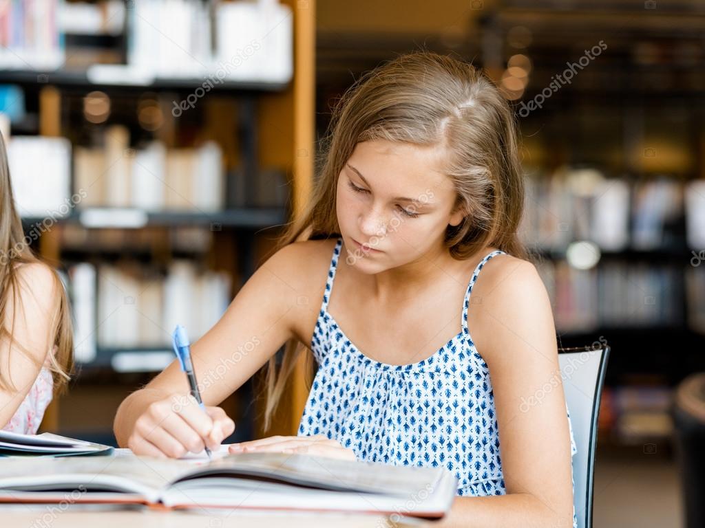 Spanish homework help de a la