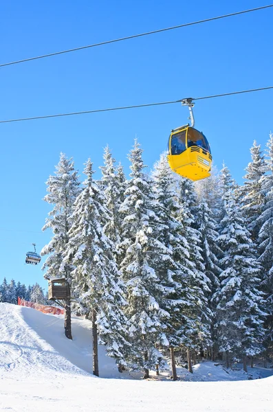 Cabin ski lift.  Ski resort Schladming . Austria