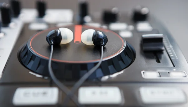 Professional sound mixing DJ midi controller turntable