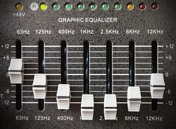 Equalizer device for recording and reproduction of sound