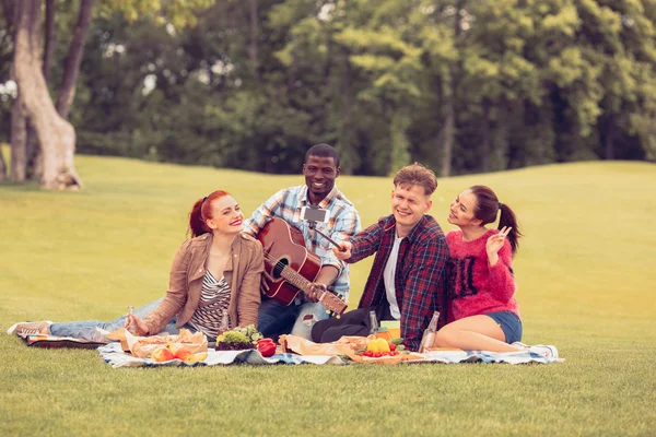 Best friends on picnic