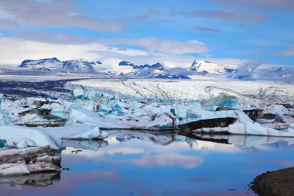 Blue and turquoise icebergs