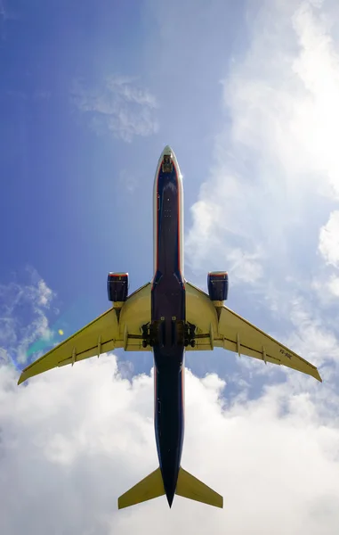 Aeroflot Boeing-777 take-off