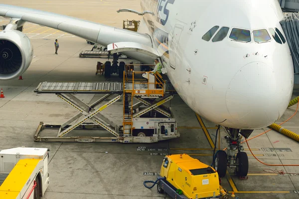 The Airbus A380 of Singapore Airlines