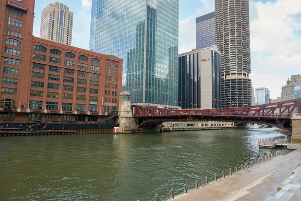 Chicago River in the daytime.