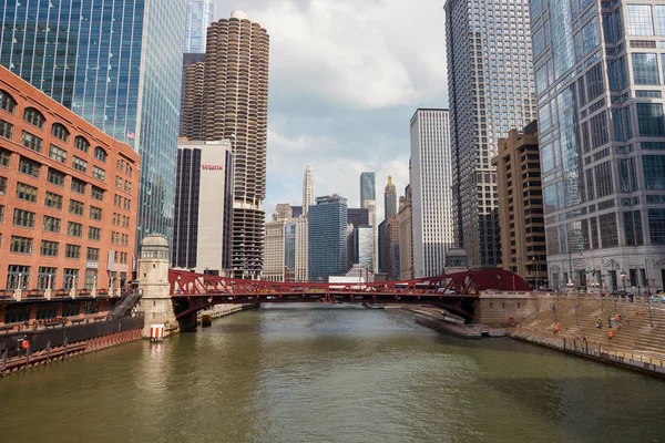 Chicago River in the daytime.