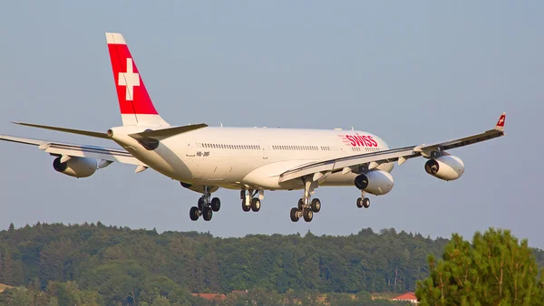 Swiss A-340 in Zurich airport