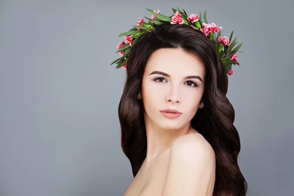 Perfect Woman with Summer Pink Flowers Crown. Brunette Beauty. L
