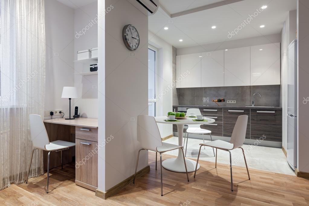 Interieur van modern appartement in scandinavische stijl met ...
