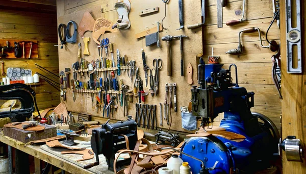 A Mans Workshop.