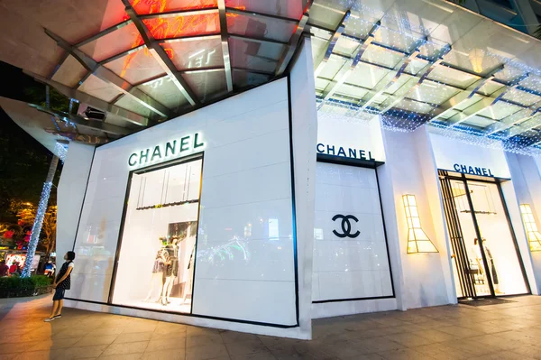 Chanel boutique display window