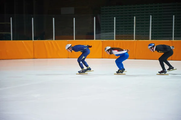 Speed skating athletes