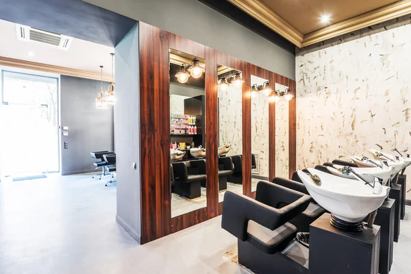 Luxury beauty salon