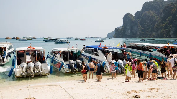 Tourists on the shore of island of Phi Phi Doh, Thailand