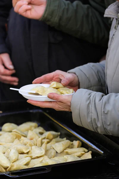 Warm food for the poor and homeless