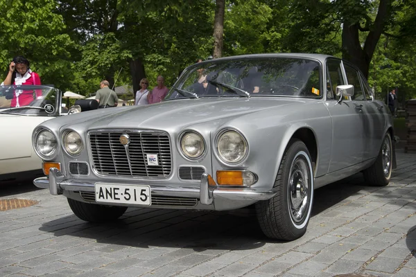 Jaguar 420 (Daimler Sovereign) 1966-1969 model years at the meeting of holders of cars \