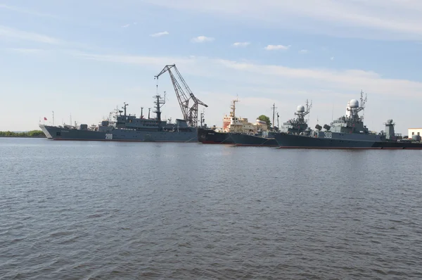 The ships of the Baltic fleet in Kronstadt harbour