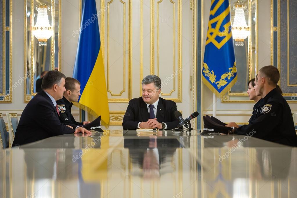 скачать закон украины про полицию