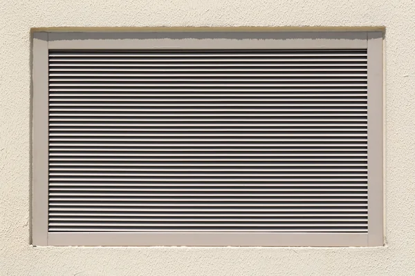 Outdoor ventilation grille