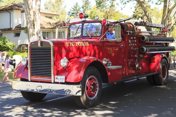 Victoria Day Parade 2016