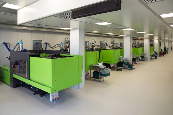 Injection molding of biomedical products in clean room