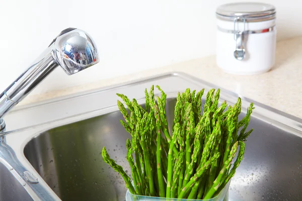 Asparagus in the sink