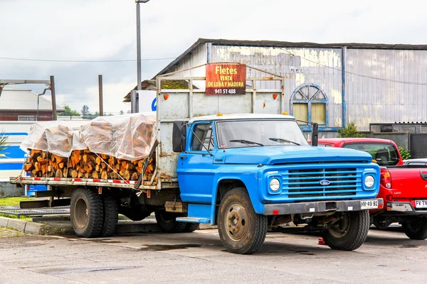 Truck Ford F11000