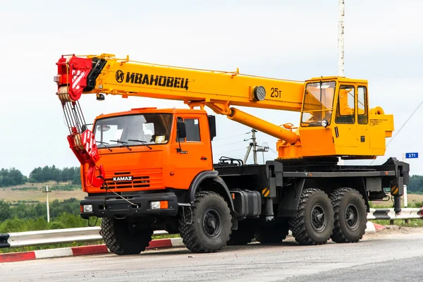 Mobile crane Kamaz 43118