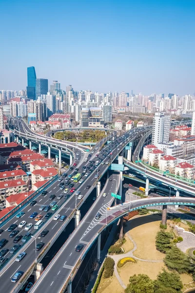 Interchange of viaducts