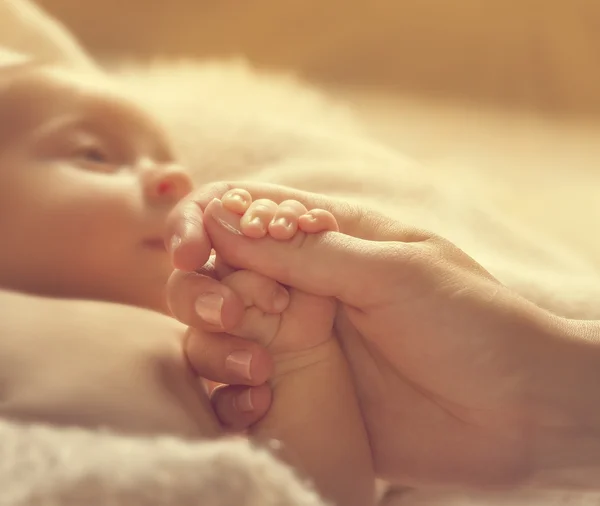 Baby Holding Mother Hands, Sick Newborn Health, New Born Help