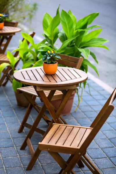 Empty restaurant - empty table on the street