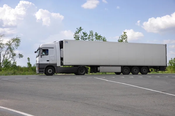 LIPETSK, RUSSIA - 29.05. 2015 White Renault semi-trailer truck at a  interurban road