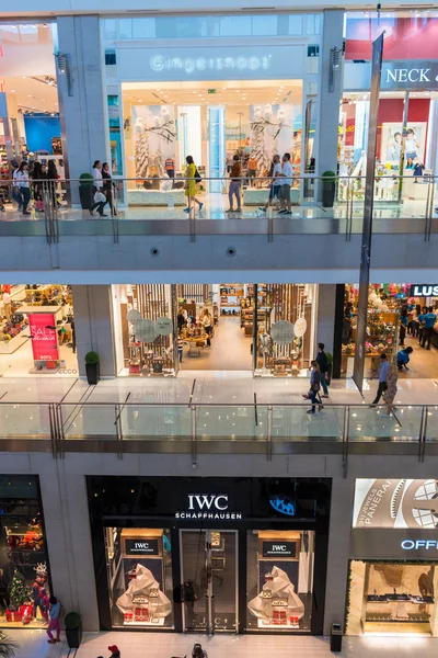 People shopping in Dubai Mall