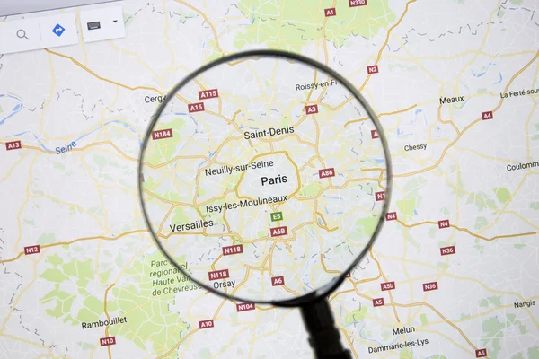 Paris on Google Maps