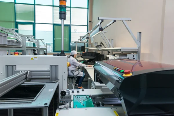 Production of electronic components at high-tech factory