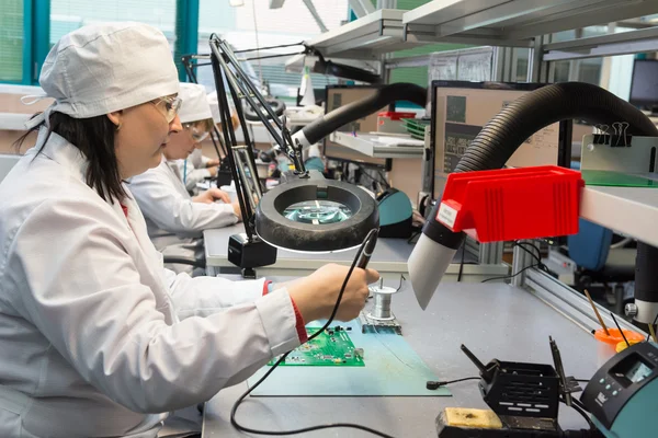 Production of electronic components at high-tech factory