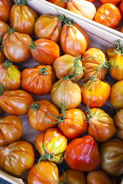 Tomatoes, market in Nyons, Rhone-Alpes, France