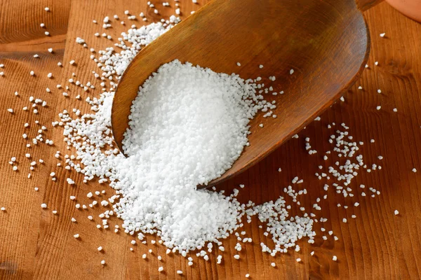 Coarse grained salt