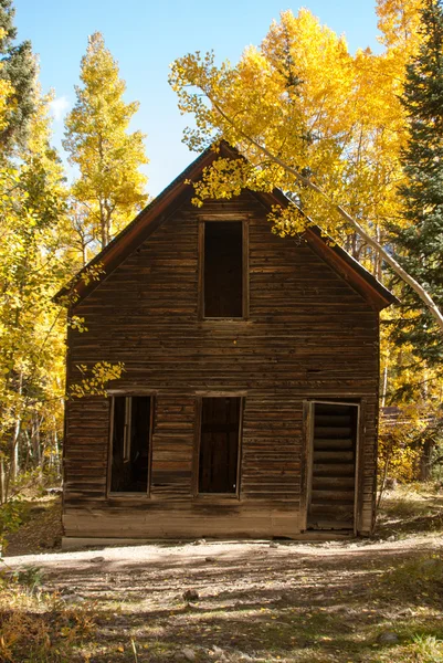 Abandonded wood cabin in Colorado