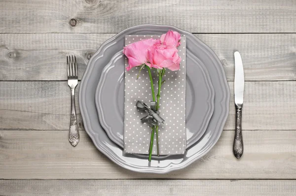 Romantic table setting