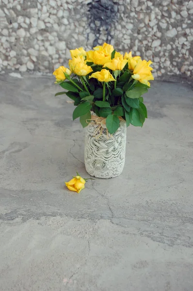 Bouquet of yellow roses