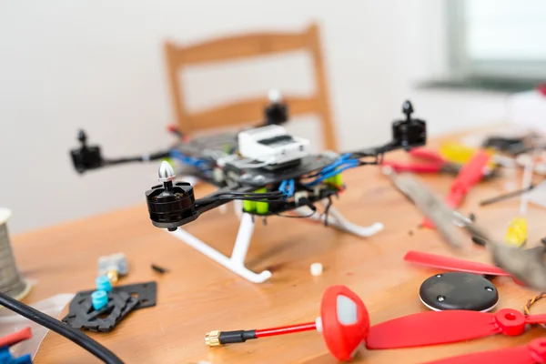 Building of flying drone